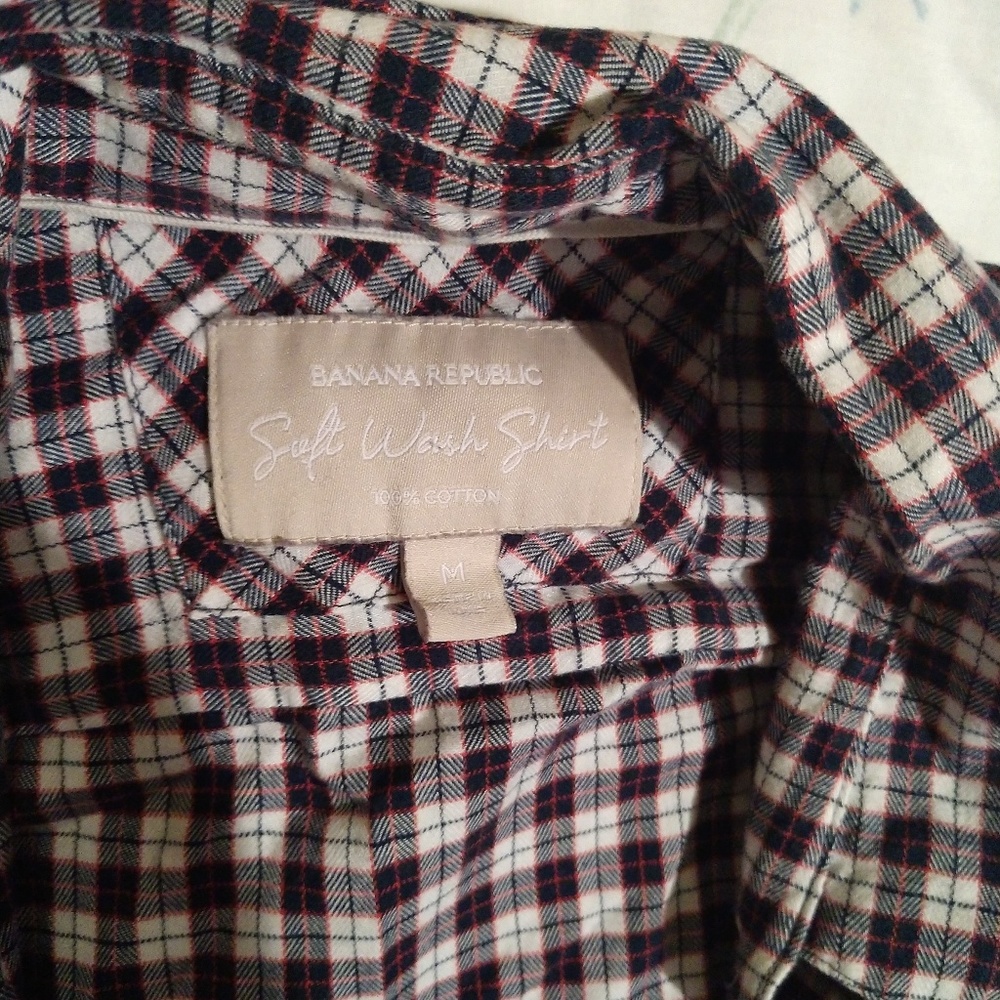 Long Sleeve Buttoned down Shirt
